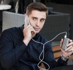 Romoss 10000 mAH Powerbank