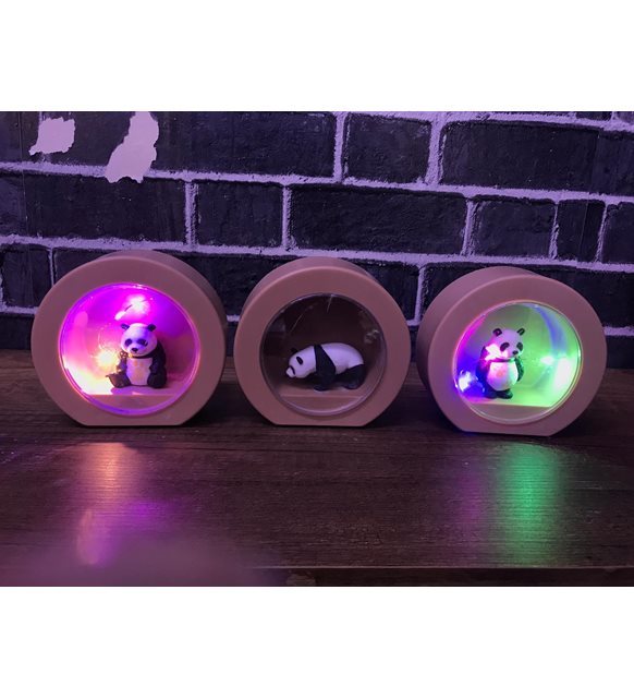 Panda Tasarımlı Işıklı ve Müzikli Fanus