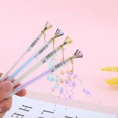 Elmas Başlıklı Boncuklu Uçlu Kalem 1 Adet 0.7 Versatil Kalem