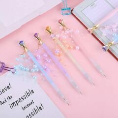 Elmas Başlıklı Boncuklu Uçlu Kalem 1 Adet 0.7 Versatil Kalem