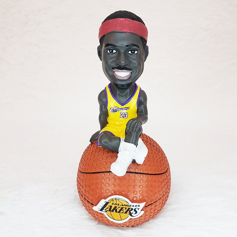 NBA - Cleveland Lebron James Figür Kumbara