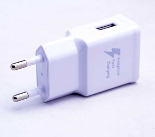 Zore Hızlı Usb Şarj Aleti Z-32