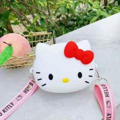 Hello Kitty Silikon Dokulu Omuz Askılı Çanta