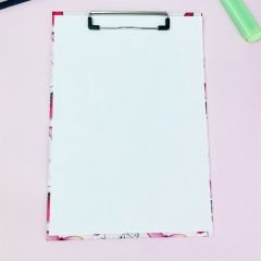 Pembe Kelebek Tasarımlı Sekreterlik