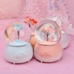 Hayat Ağacı Işıklı Müzikli Otomatik Püskürten Kar Küresi