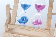 Ahşap El Yapımı saz figürlü 2’li Kum Saati