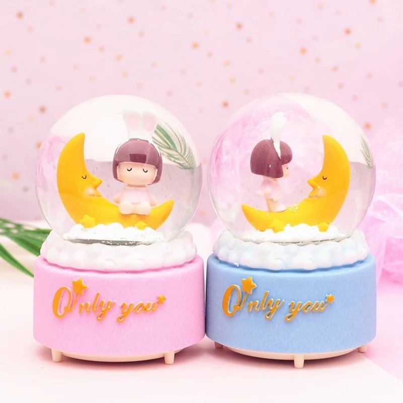 Sevimli Ay Kız Tasarımlı Kurmalı Müzikli Kar Küresi