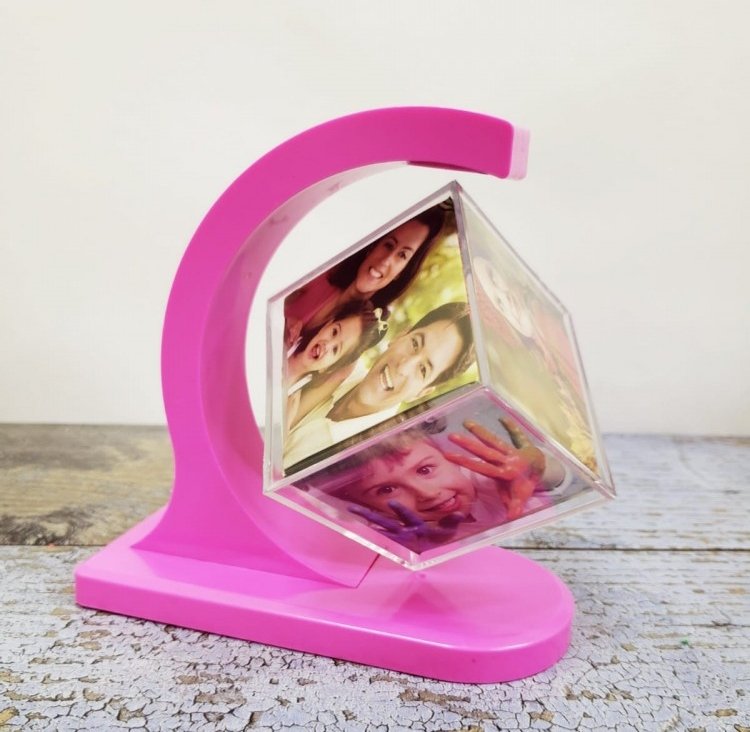 Stantlı Manyetik Dönen Küp Fotoğraf Çerçevesi