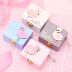 Flamingo Tasarımlı Ahşap Çevirmeli Müzik Kutusu