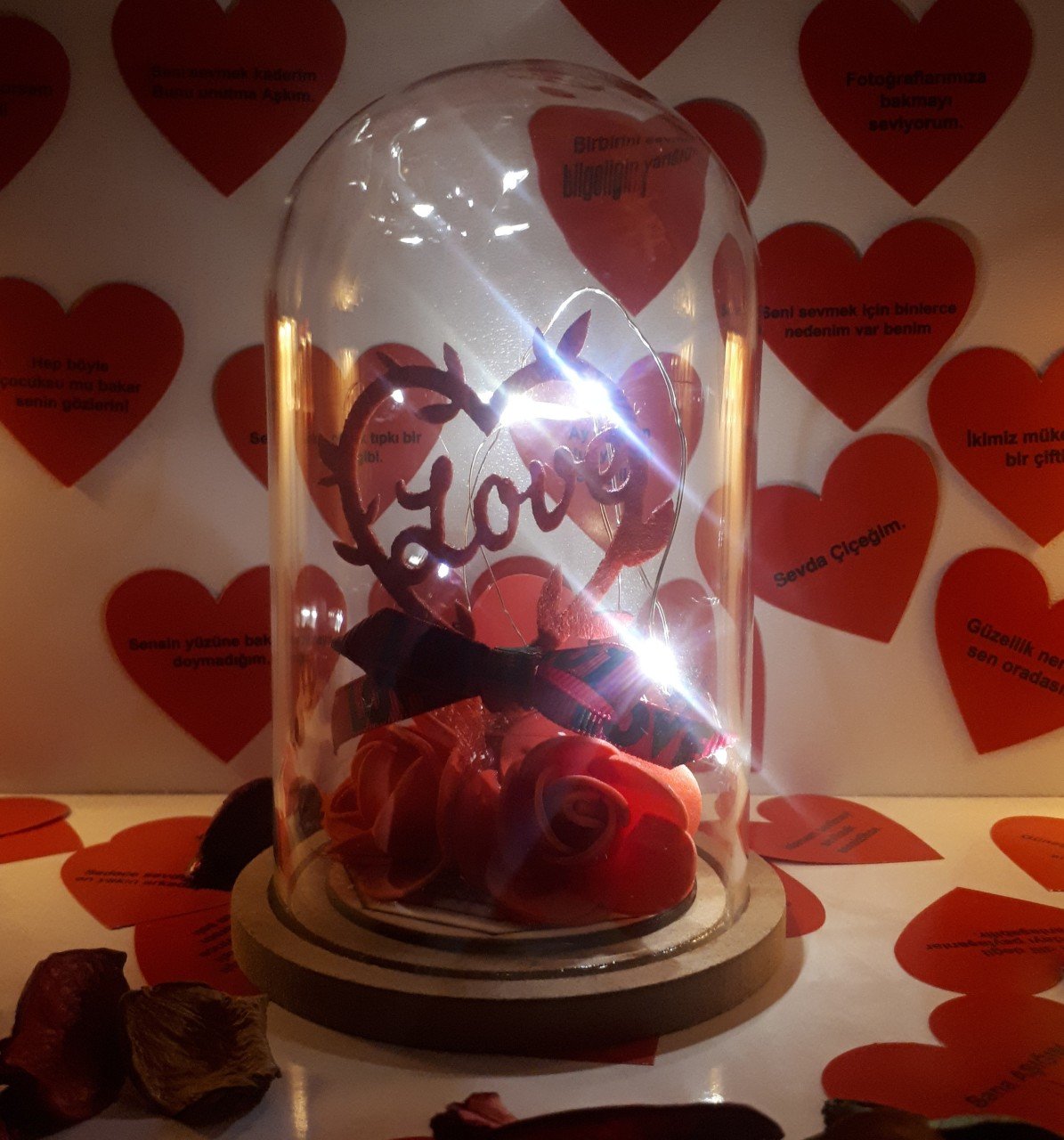 Işıklı Love Fanus