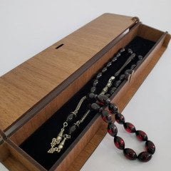 Siyah Kırmızı Toz Kehribar Tesbih Ahşap Kutulu