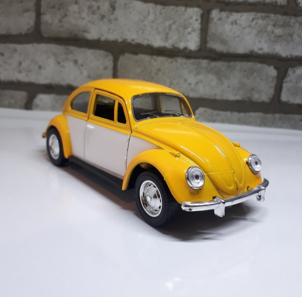 Sarı Beyaz Metal Vosvos Araba Çek Bırak Model Woswos 1:32 Ölçek