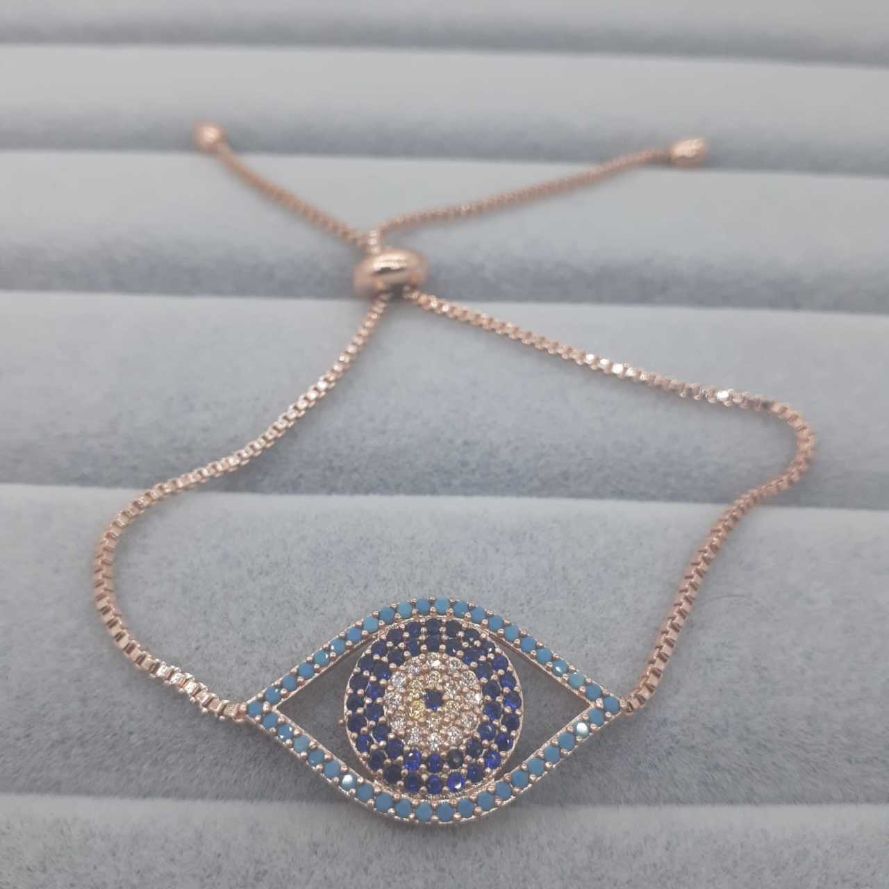 Nazar Göz Desenli Zirkon Taşlı Asansörlü Bileklik