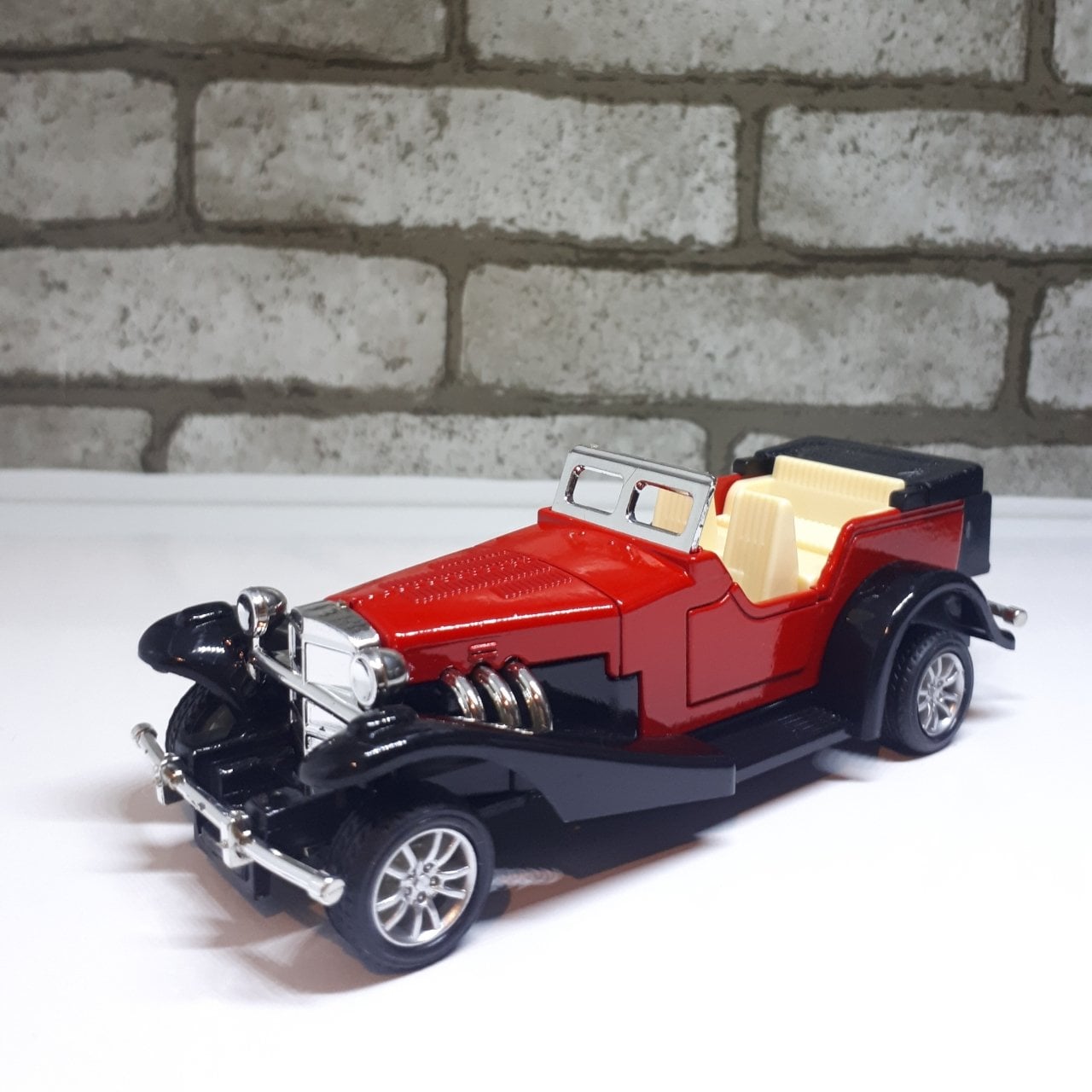 Nostaljik Antika Metal Araba 1:32 Ölçek Çek Bırak Model Klasik Araba