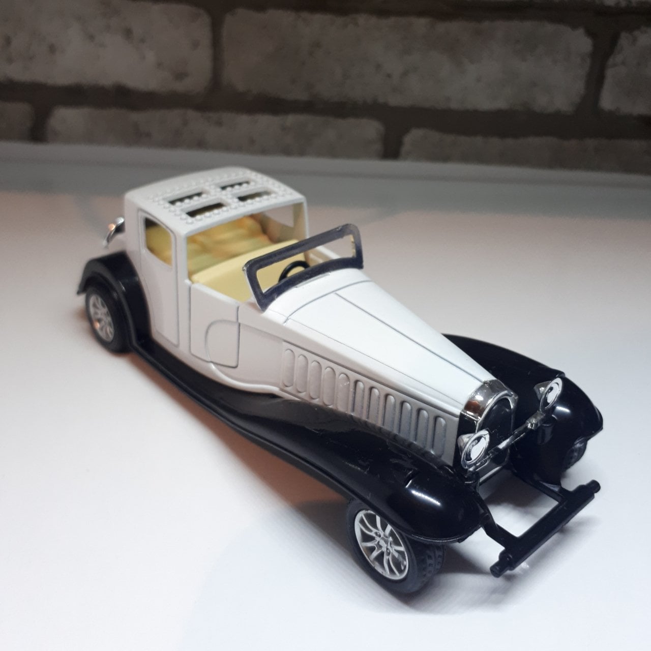 Nostaljik Antika Metal Araba 1:32 Ölçek Çek Bırak Model Klasik Araba