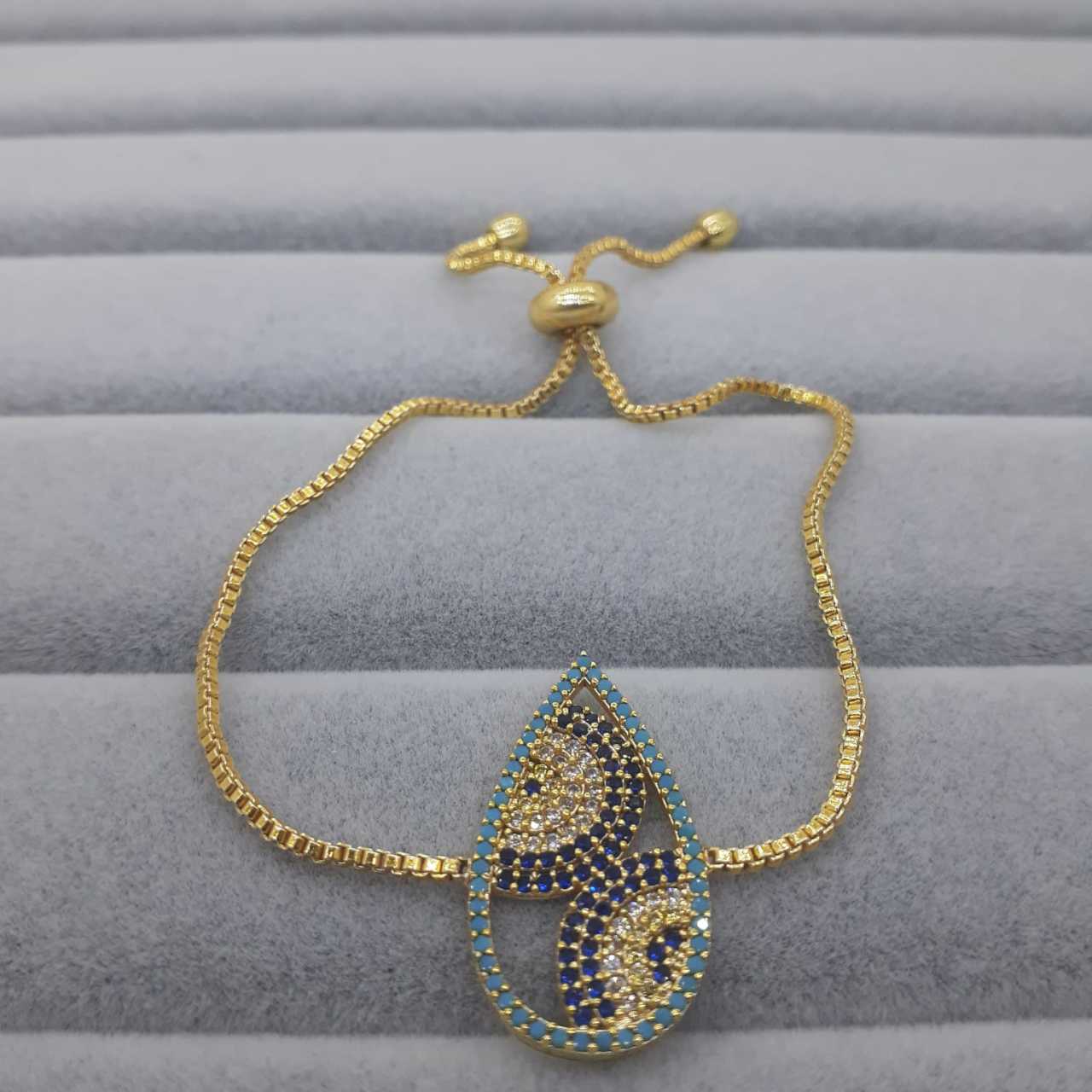 Damla Kesim Lüks Zirkon Taşlı Asansörlü Bileklik