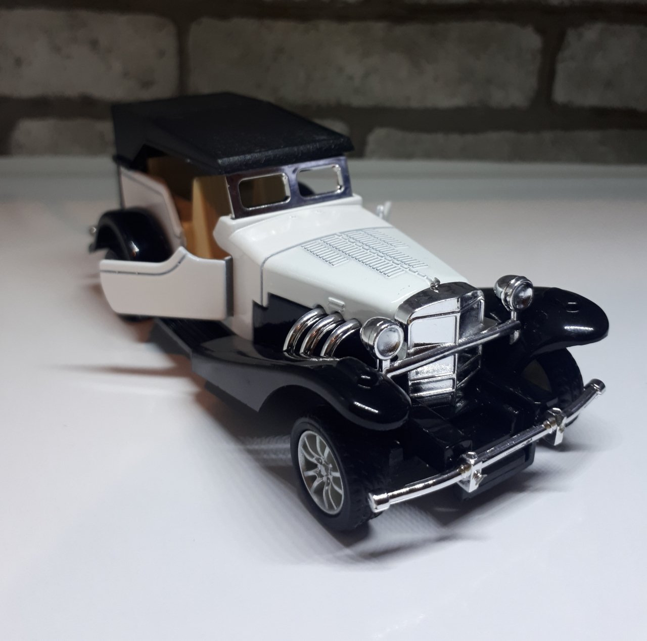 Nostaljik Antika Metal Araba 1:32 Ölçek Çek Bırak Model Klasik Araba