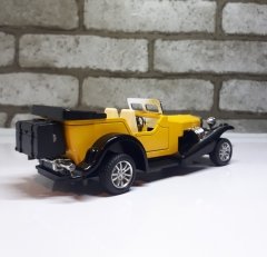Nostaljik Antika Metal Araba 1:32 Ölçek Çek Bırak Model Klasik Araba