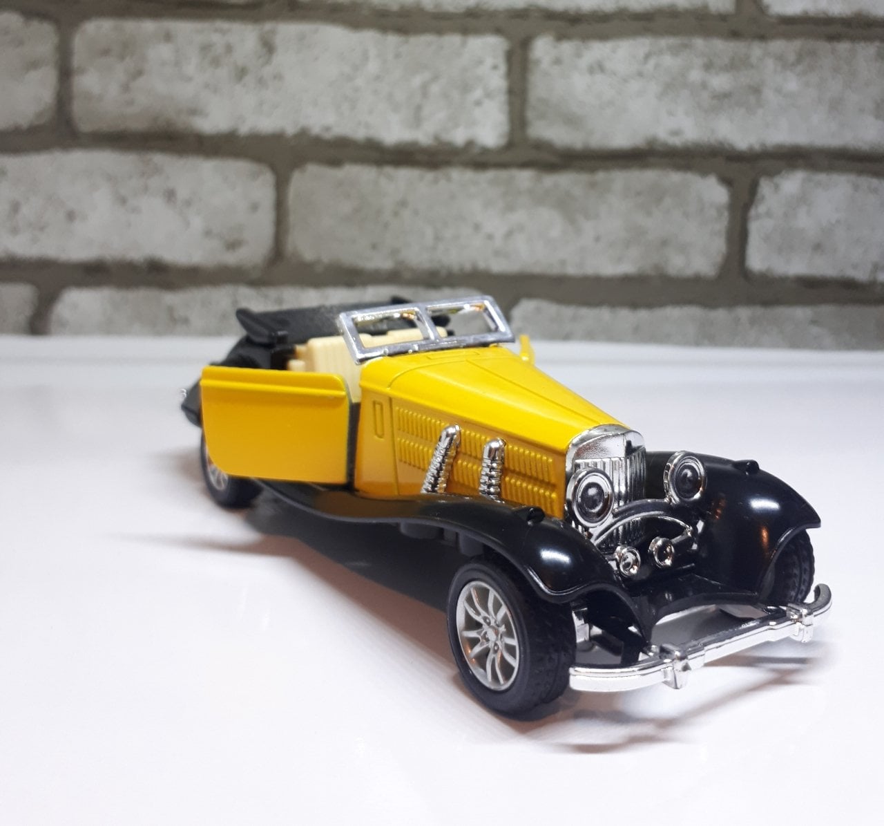 Nostaljik Antika Metal Araba 1:32 Ölçek Çek Bırak Model Klasik Araba
