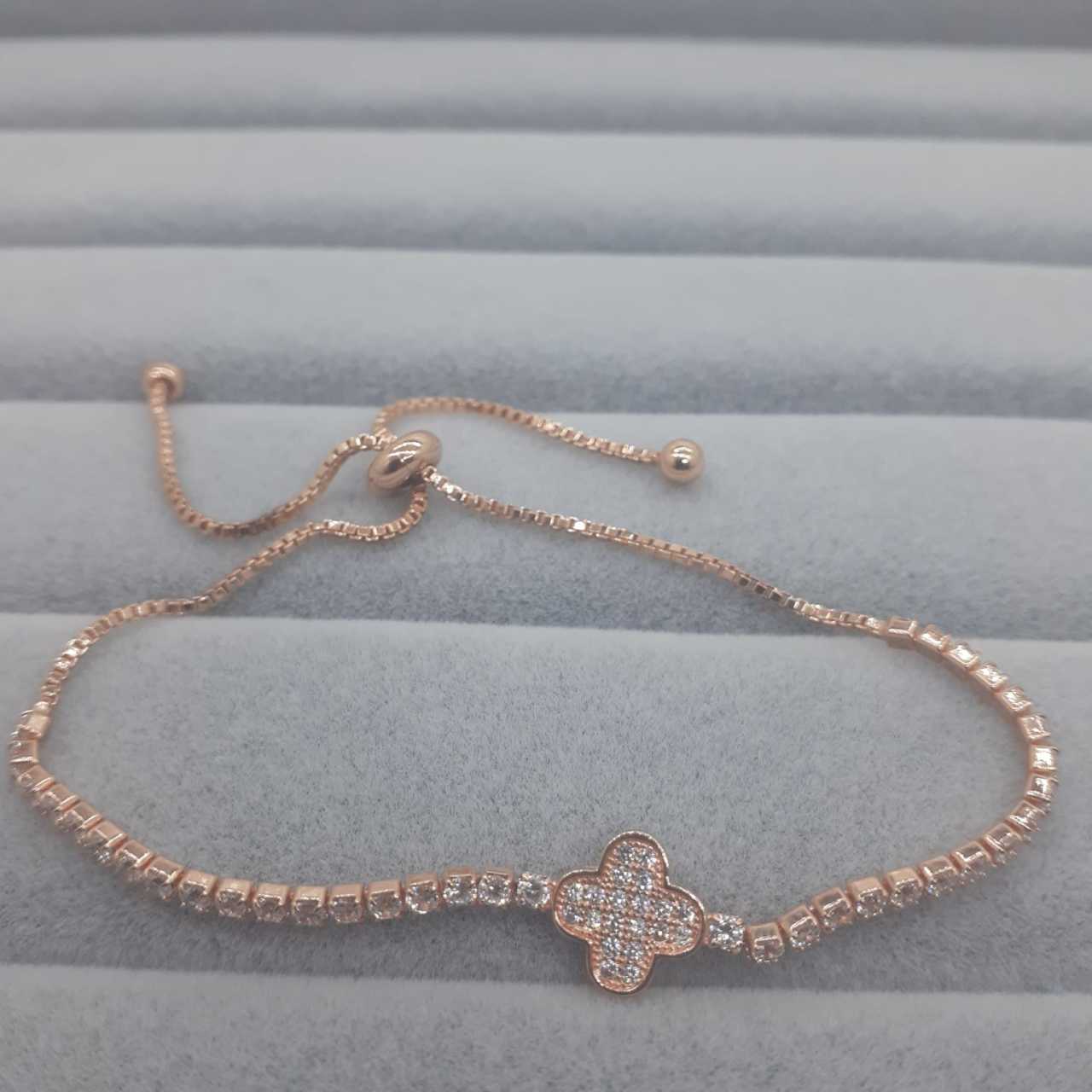 Lüks Zirkon Taşlı Asansörlü Bileklik