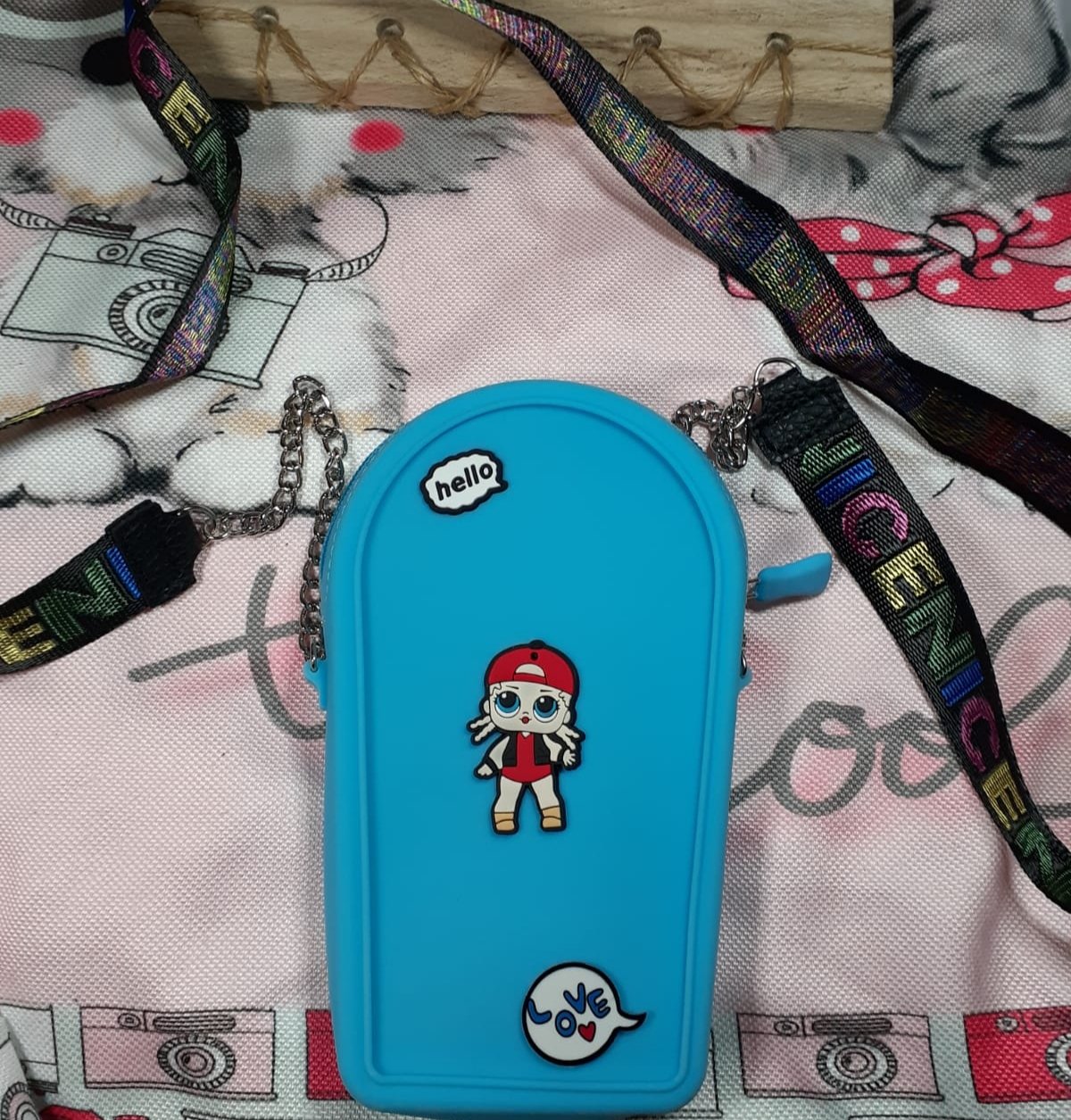 Lol Surprise Mavi Silikon Dokulu Omuz Askılı Çanta