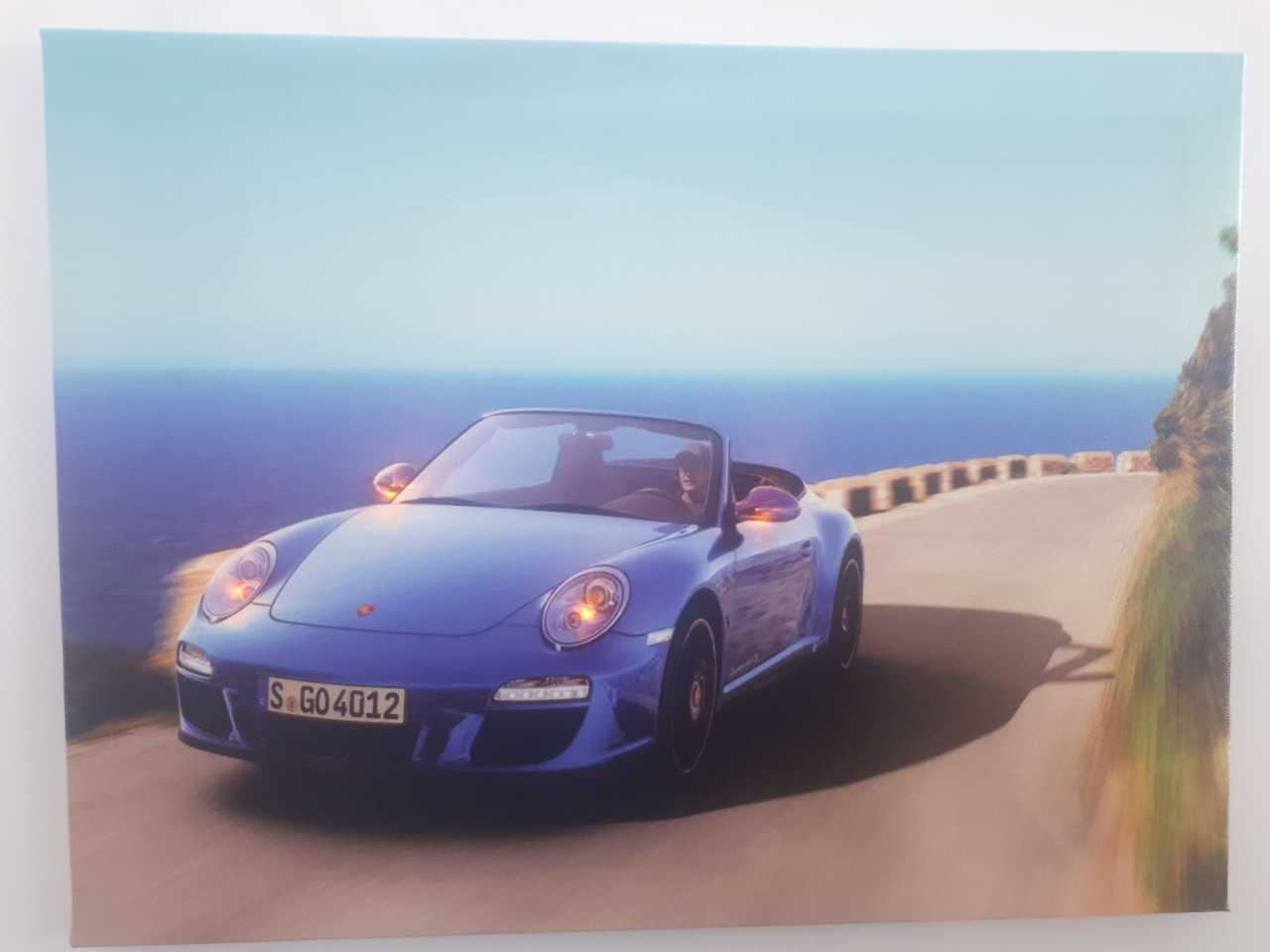 Mavi Spor Araba Işıklı Kanvas Tablo 30x40 Cm