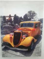 Nostaljik Klasik Sarı Araba Işıklı Kanvas Tablo 30x40 Cm