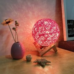 Rattan Ay Işığı Küre Yansıtmalı Masa Lambası