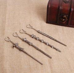 Harry Potter 16 Parça Asa Anahtarlık Kolye Rozet Yüzük Özel Aksesuar Seti