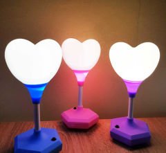 Dekoratif Kalp Masa Lambası