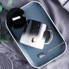 Yıldızlı Gökyüzü Tasarım Kapaklı Kupa Bardak