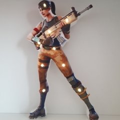 Ahşap Fortnite Headhunter Karakteri Led Işıklı