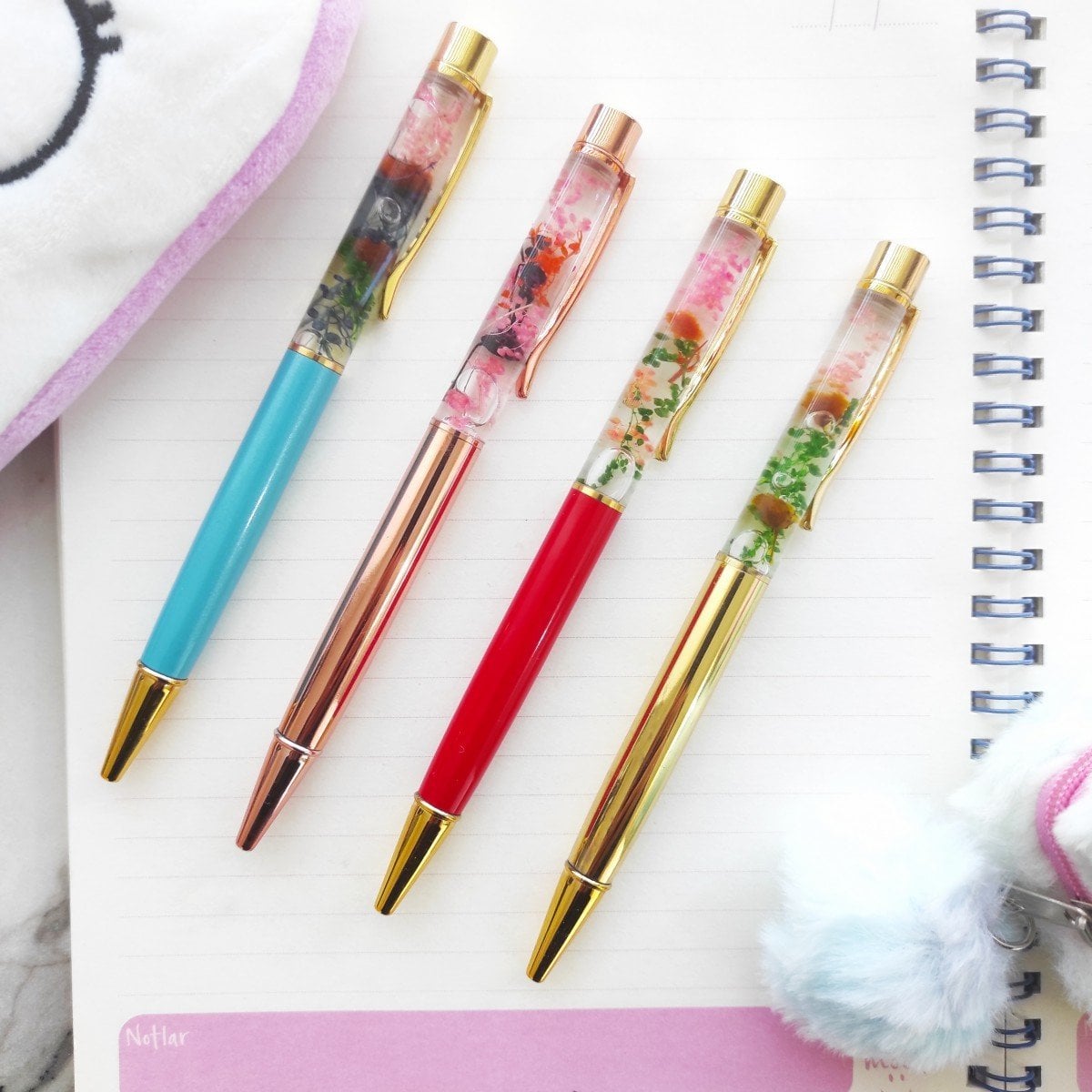 Çiçekli Sulu Metal Tükenmez Kalem