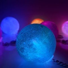 3D Galaksi Renk Değiştiren Işıklı Ay Anahtarlık