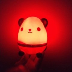 Panda Şeklinde Renk Değiştiren Gece Lambası