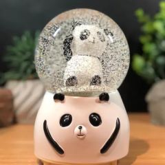 Panda Kar Küresi Orta Boy Işıklı Müzikli Kar Küresi