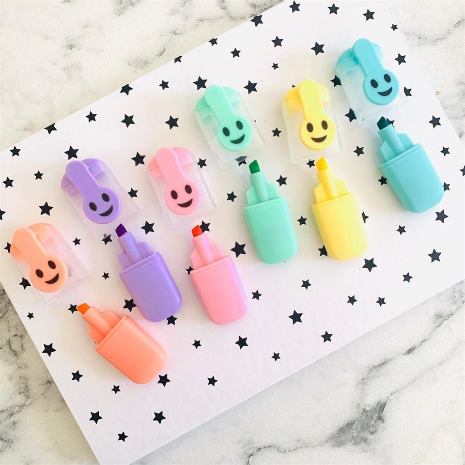 Şeffaf Çantalı Emoji 6'lı Fosforlu Kalem Seti