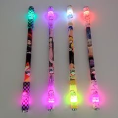 Anime Demon Slayer Kimetsu No Yaiba İblis Avcısı Renkli Işıklı Led 4 Adet Tükenmez Kalem Seti