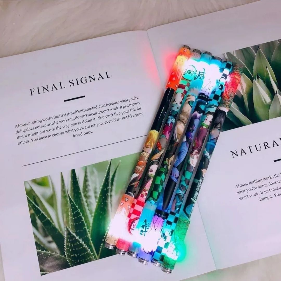 Anime Demon Slayer Kimetsu No Yaiba İblis Avcısı Renkli Işıklı Led 4 Adet Tükenmez Kalem Seti