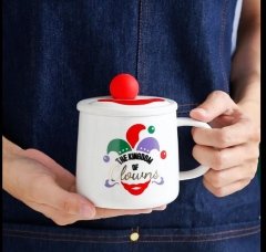 Palyaço Kupa Seramik Kapaklı Kaşıklı Bardak Beyaz