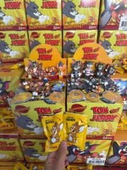 Tom ve Jerry Sürpriz Figür Paket Tom and Jerry Sürpriz Paket 1 Adet