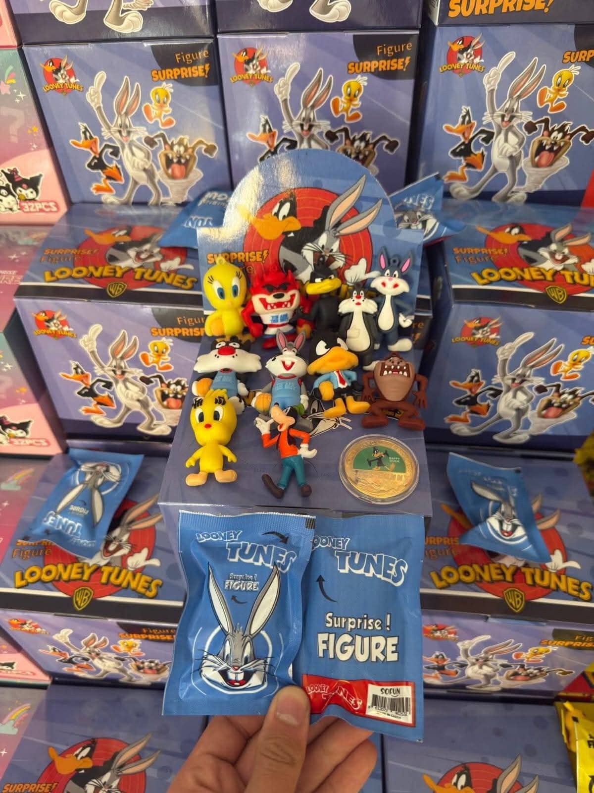 Looney Tunes Hediyelik Figür Paket Looney Tunes Hediyelik Paket 1 ADET