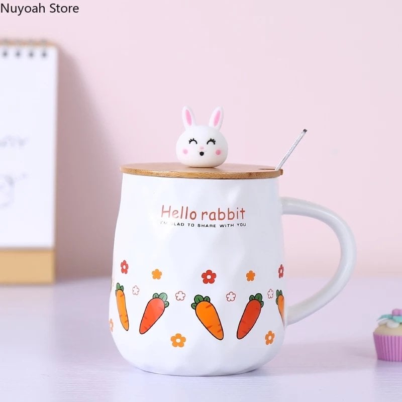 Havuç Tasarımlı Kapaklı Kaşıklı Seramik Kupa