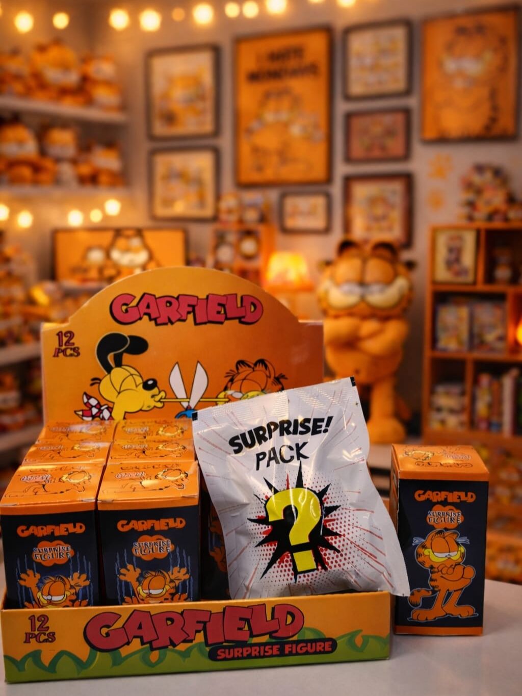 Garfield Karakter Sürpriz Paket Anahtarlık Figür 1 Adet