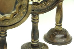 Ayna Standlı Antik Zikzak Desen'li 3'lü Set