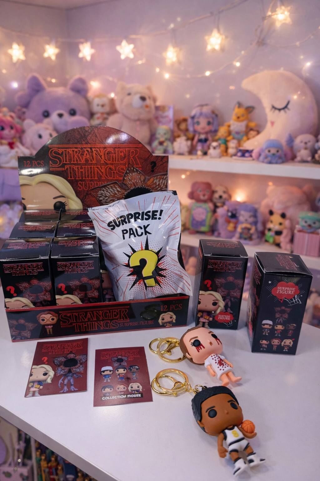 Stranger Things Karakter Sürpriz Paket Anahtarlık Figür 1 Adet