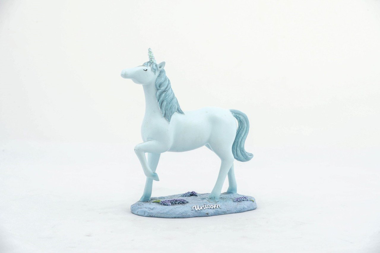 Dekoratif Polyester Unicorn Biblosu 19 Cm