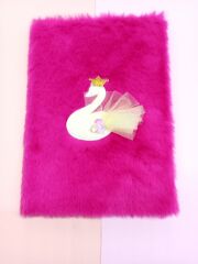 Pembe Sevimli Kuğu Peluş Çizgili Defter A5